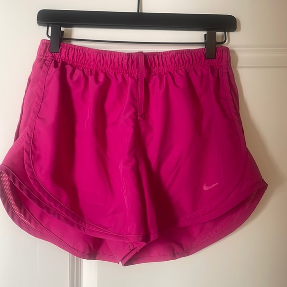 Nike Pink Dri-Fit shorts - Picture 2 of 4
